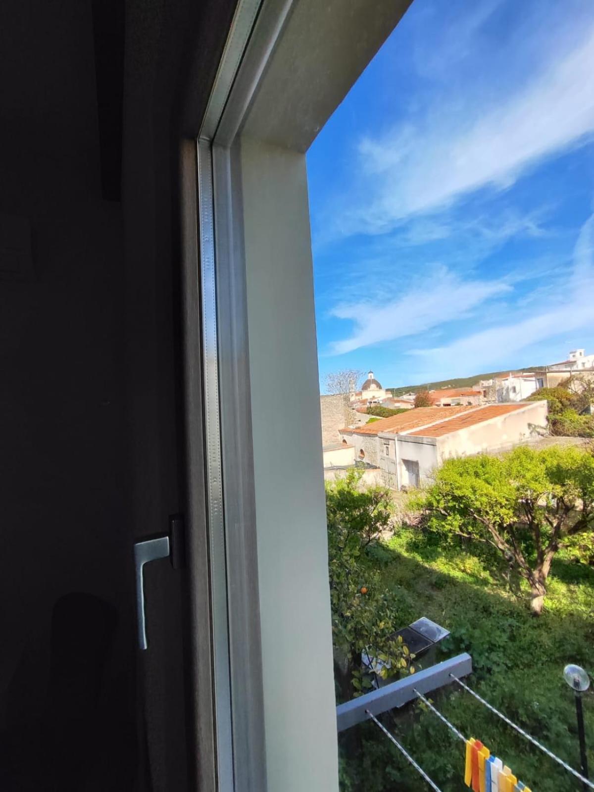 Casa Vacanze Con Giardino I Girasoli - Cin It 09006 - 9 C 2000 R4042- ソルソ エクステリア 写真